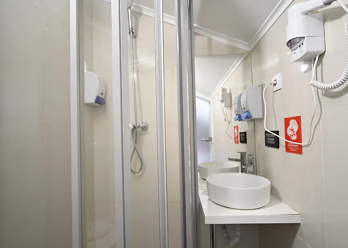 게스트하우스 Famous Crows 리스본