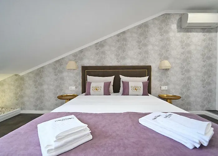 Famous Crows 게스트하우스 리스본