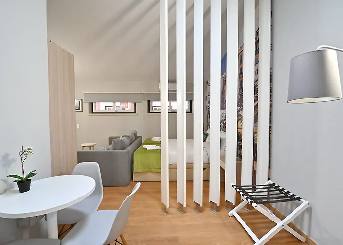 Gasthof Famous Crows 4*