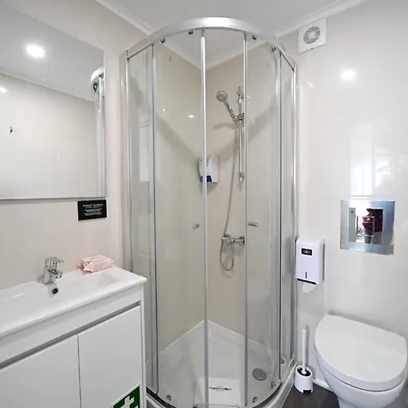 Affittacamere Famous Crows Lisbona