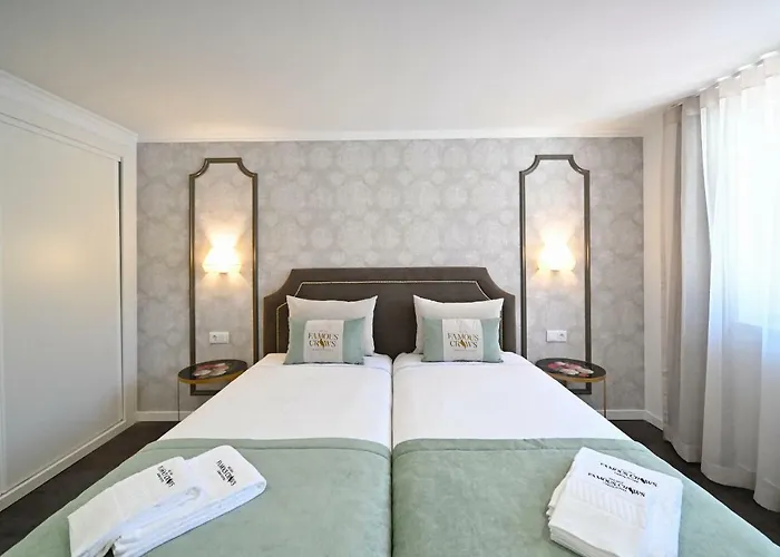 Pensión Famous Crows